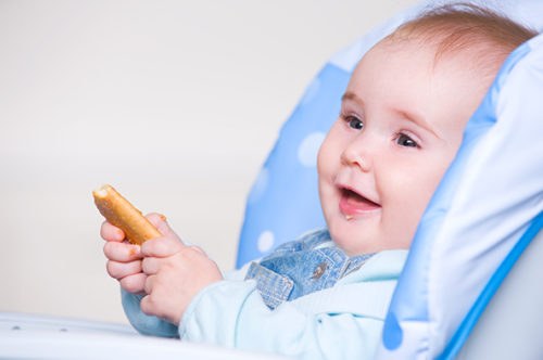 Bebê pode comer biscoito de polvilho
