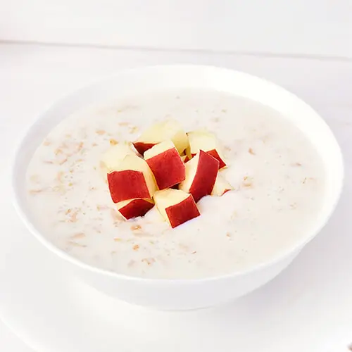 Mingau de Aveia com Canela e Maçã Picada